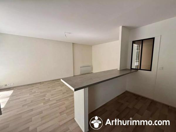 Location                                                      Appartement
                        
                     3 pièces                      65 m2                     à Hérimoncourt