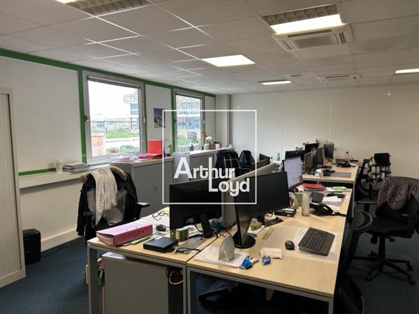LOCATION BUREAUX AVEC STOCKAGE - 296 m² - LABEGE