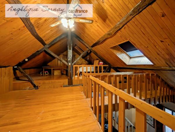 Charmante maison en pierre – 157 m² habitables – Terrain de 1 029 m² – VERCIA / VAL SONNETTE