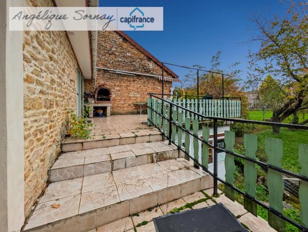 Charmante maison en pierre – 157 m² habitables – Terrain de 1 029 m² – VERCIA / VAL SONNETTE