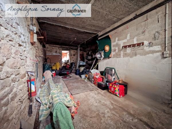 Charmante maison en pierre – 157 m² habitables – Terrain de 1 029 m² – VERCIA / VAL SONNETTE