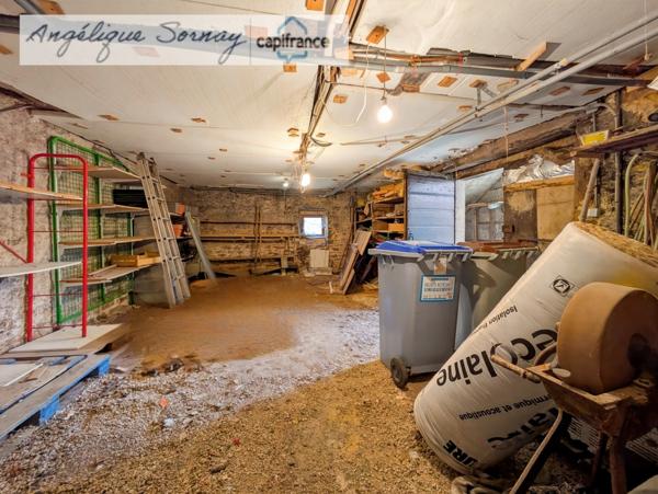 Charmante maison en pierre – 157 m² habitables – Terrain de 1 029 m² – VERCIA / VAL SONNETTE