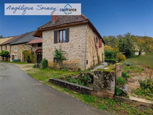 Charmante maison en pierre – 157 m² habitables – Terrain de 1 029 m² – VERCIA / VAL SONNETTE