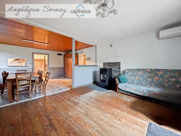 Charmante maison en pierre – 157 m² habitables – Terrain de 1 029 m² – VERCIA / VAL SONNETTE