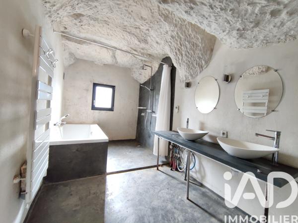 Maison à vendre 4 pièces 194 m² Luynes