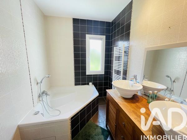 Maison à vendre 6 pièces 119 m² Belin-Béliet