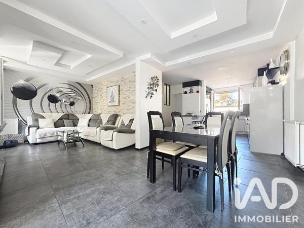 Maison à vendre 6 pièces 157 m² Fontenay-sous-Bois