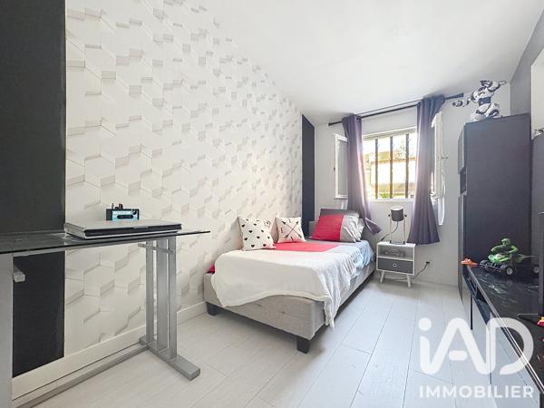 Maison à vendre 6 pièces 157 m² Fontenay-sous-Bois