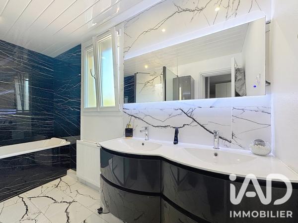 Maison à vendre 6 pièces 157 m² Fontenay-sous-Bois