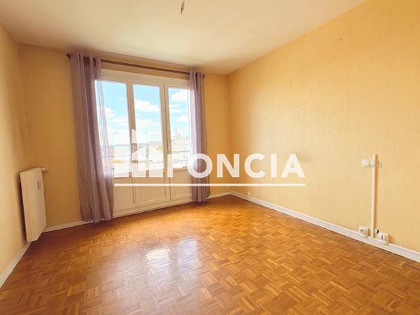 Location Appartement 3 pièces 62.19 m² - 83 B AVENUE MONTJOVIS Limoges 87100