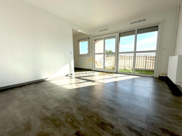 Salon-de-Provence (13300) Charmant T2 lumineux - 49,75 m2