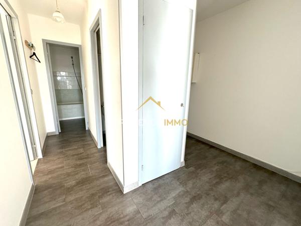 Salon-de-Provence (13300) Charmant T2 lumineux - 49,75 m2