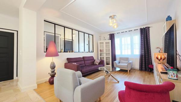 BOURGES MAISON DE 139M² ENVIRON 5 CHAMBRES JARDIN SOUS-SOL