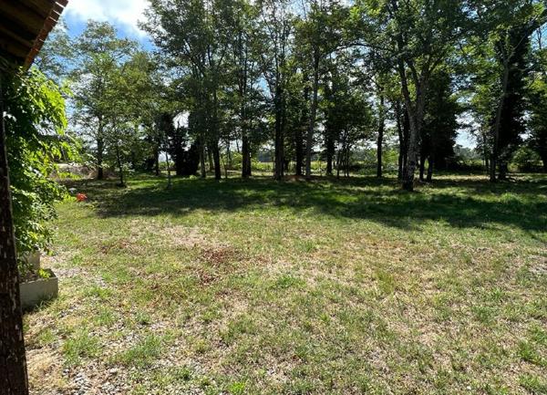 Maison à vendre    6 pièces •  Losse