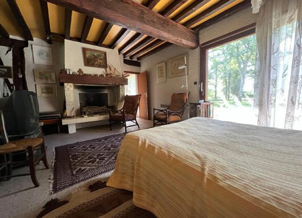 Maison à vendre    6 pièces •  Losse