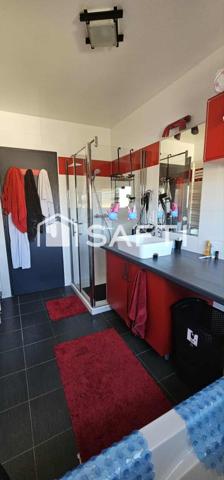 Maison - 6 pièces - 170m²