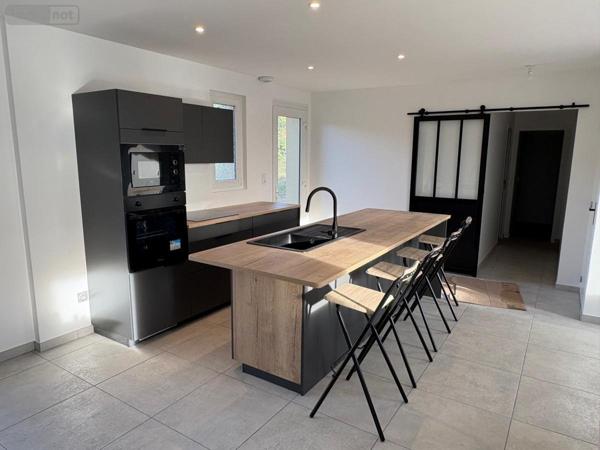 Maison à vendre à La Milesse dans la Sarthe (72650), ref : 72126-3123