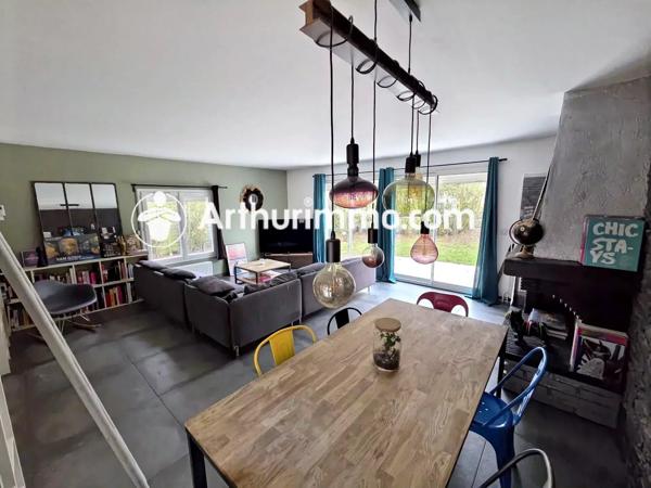 Vente Maison 5 pièces 105 m2 à Savigny-le-Temple