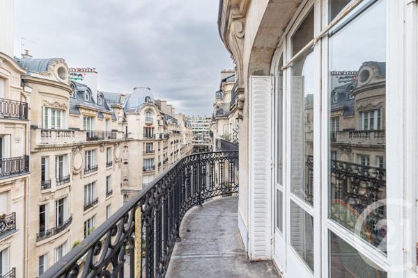 Appartement à vendre  5 pièces - 149,31 m2 PARIS - 75017
