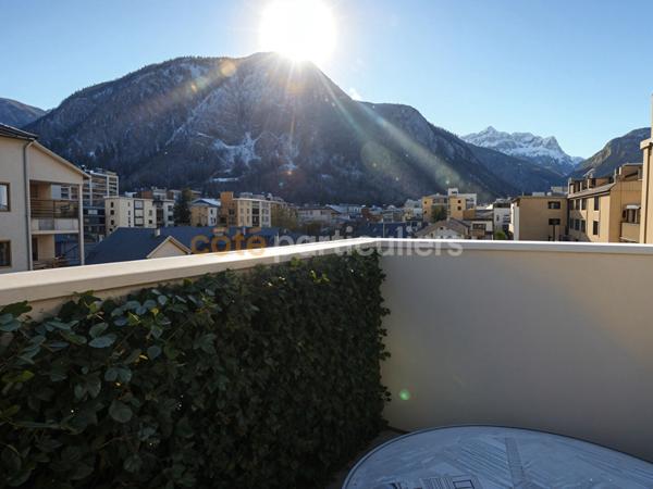 Vente Appartement66 m² - 3 Pièces - CLUSES (74300)