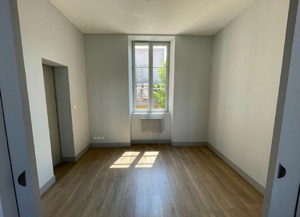 Appartement à vendre  3 pièces • 66 m2 La Rochelle