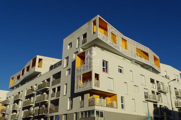 Appartement Cergy 4 pièce(s) 75.8 m2 €265 000 ** - Référence 2232