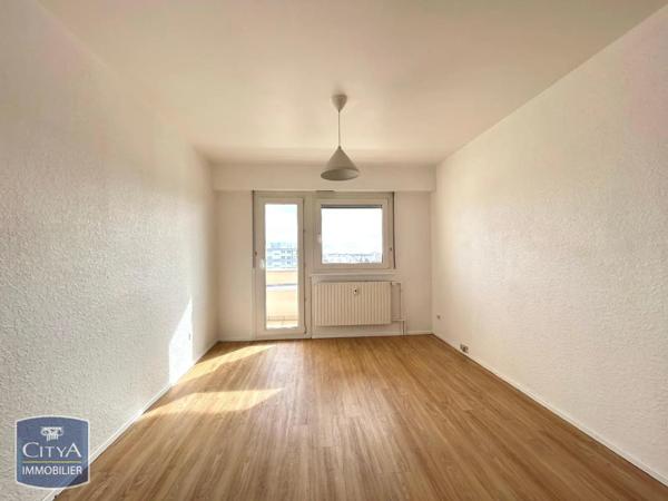 Appartement à louer 3 pièces 76m²