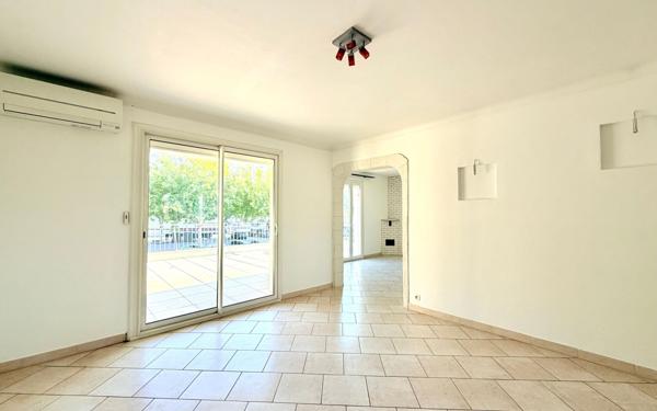 Appartement à vendre    4 pièces • 79,85 m2 Sénas