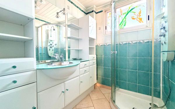 Appartement à vendre    4 pièces • 79,85 m2 Sénas