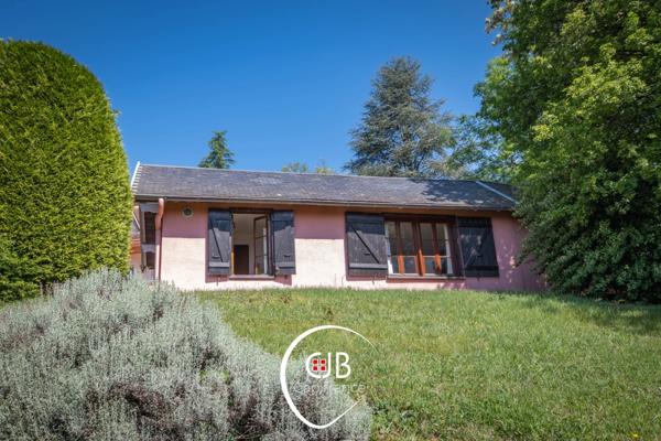 Saint-Alban-Leysse maison avec piscine, superbe vue et terrain de 2965 m²