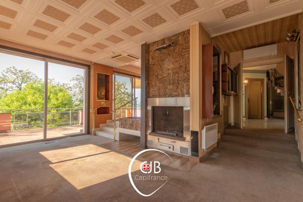Saint-Alban-Leysse maison avec piscine, superbe vue et terrain de 2965 m²