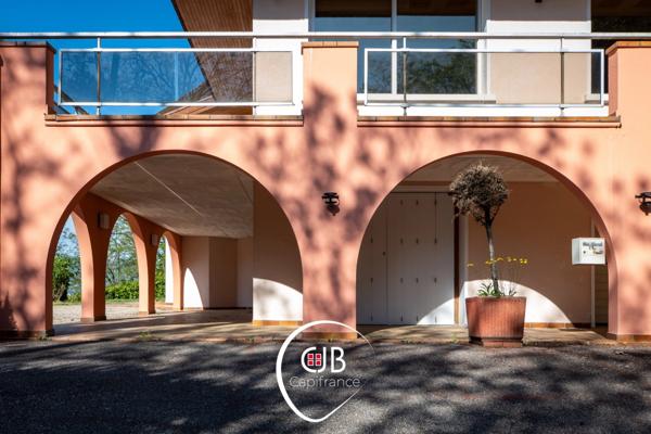 Saint-Alban-Leysse maison avec piscine, superbe vue et terrain de 2965 m²