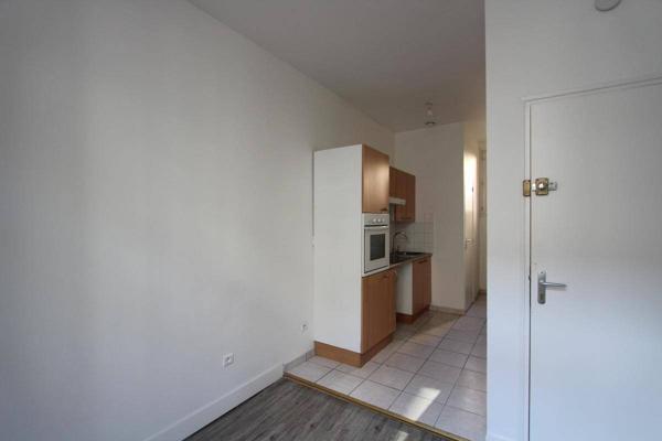 Appartement 1 pièce                                        - 44000 Nantes - Centre ville Réf : 9872
