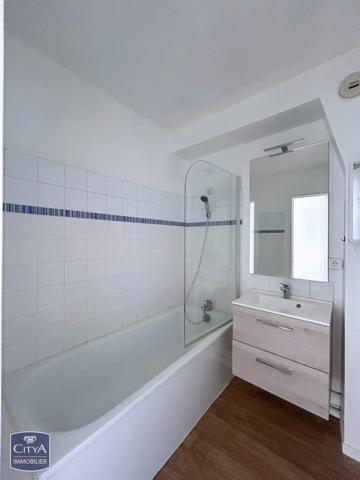 Appartement à vendre 1 pièce 27m² Le Perray-en-Yvelines (78610)