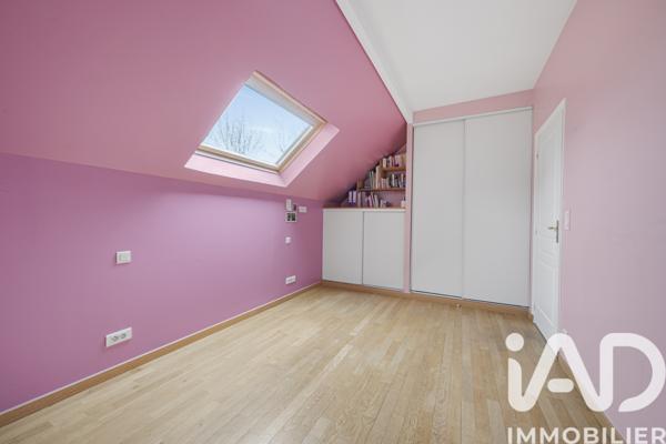 Maison à vendre 10 pièces 251 m² Chatou