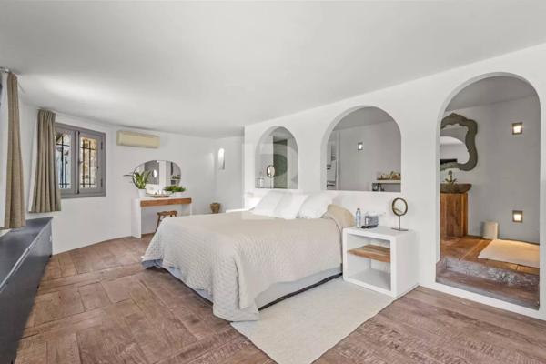 En exclusivité — Propriété d’exception en pierre, vue panoramique, Le Rouret