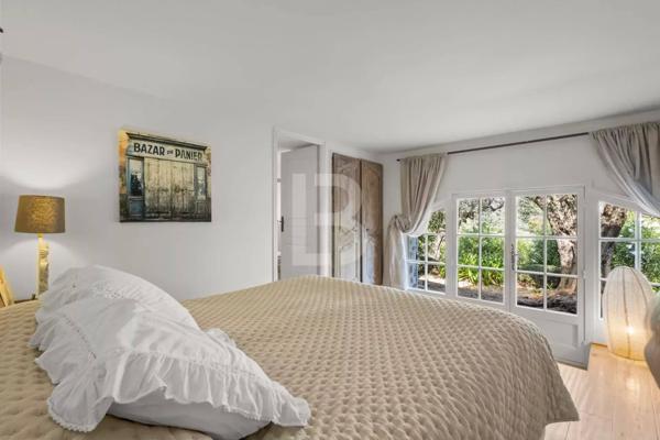 En exclusivité — Propriété d’exception en pierre, vue panoramique, Le Rouret