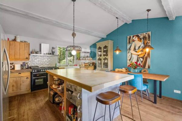 En exclusivité — Propriété d’exception en pierre, vue panoramique, Le Rouret