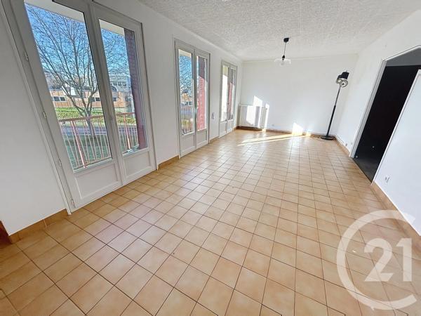 Appartement F3 à vendre  3 pièces - 83,44 m 2   EVREUX  - 27