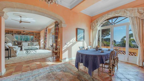 Vente Maison de maître Sainte-Maxime 14 Pièces 560 m²