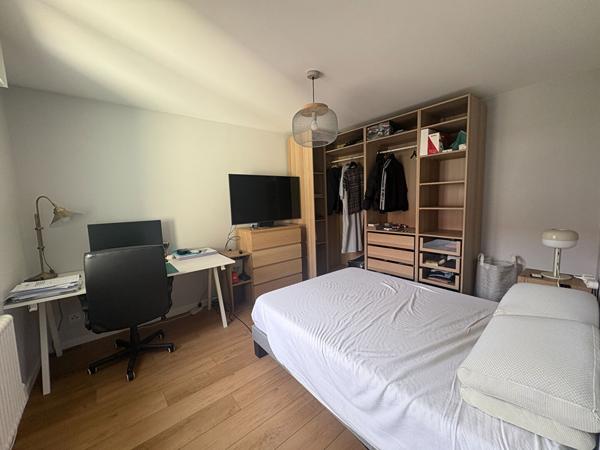 EN EXCLUSIVITE Appartement  Meublév 32.90 m2 PROCHE TRAM ECOLES