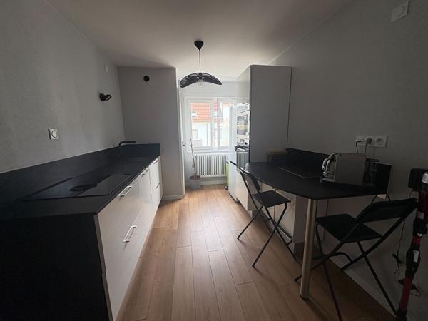 EN EXCLUSIVITE Appartement  Meublév 32.90 m2 PROCHE TRAM ECOLES