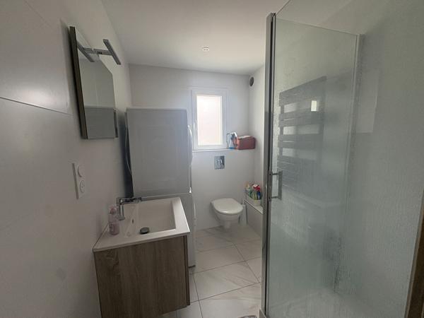 EN EXCLUSIVITE Appartement  Meublév 32.90 m2 PROCHE TRAM ECOLES