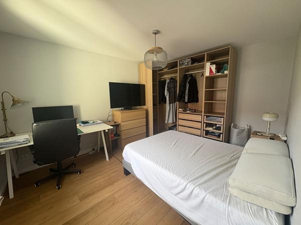 EN EXCLUSIVITE Appartement  Meublév 32.90 m2 PROCHE TRAM ECOLES