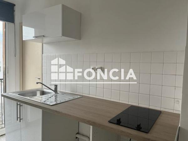 Location Appartement 3 pièces 61.6 m² - SQUARE DE L'ANDALOUSIE Perpignan 66000