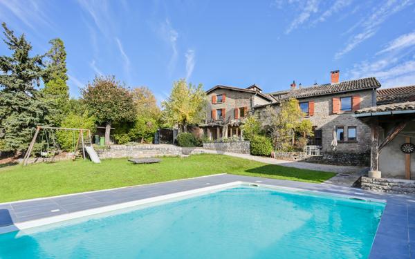Saint Didier au Mont d'or Maison ancienne avec belle vue et 5 chambres