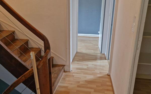 Maison à vendre    5 pièces • 92,54 m2 Beynost