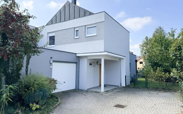 Maison à louer    5 pièces • 130 m2 Souffelweyersheim