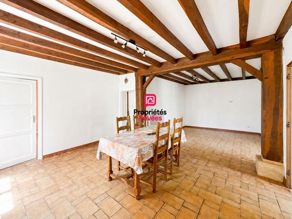 Maison en pierre 118 m² sur plus d'un hectare avec dépendances