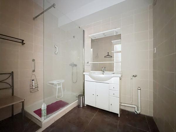 Appartement 1 pièce 33.22 m2
